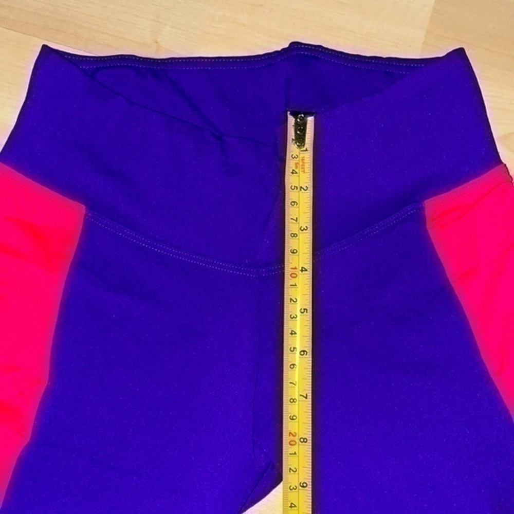 Kathyana bright contrast crop leggings tights capri fitness L gently preloved - Picture 5 of 8